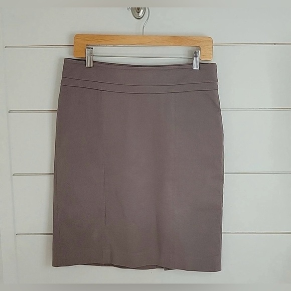 LOFT Dresses & Skirts - Ann Taylor LOFT Taupe Pencil Skirt Size 4